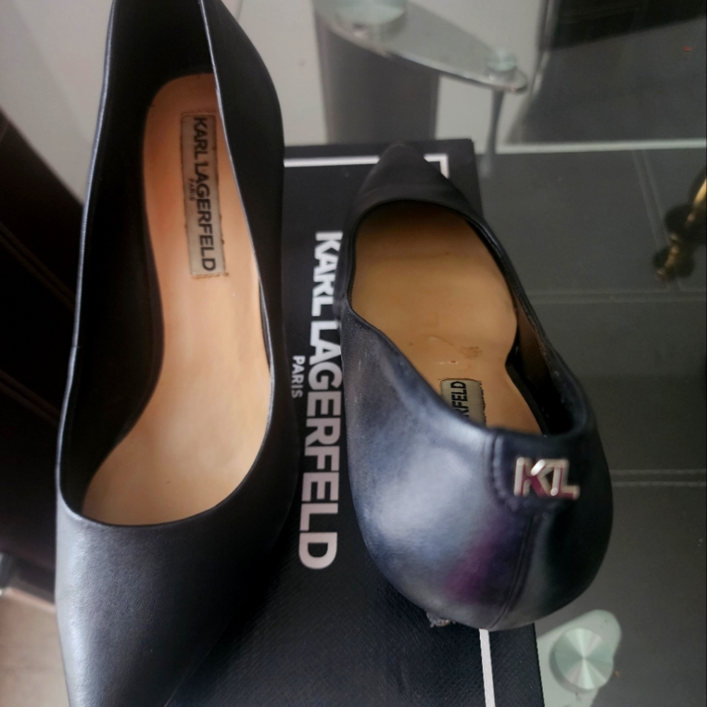 Karl Lagerfeld pumps